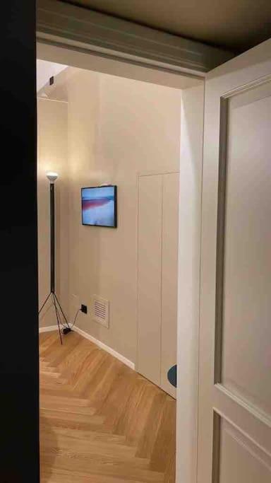 Meh Luxury Apartment City Centre Bari Eksteriør billede
