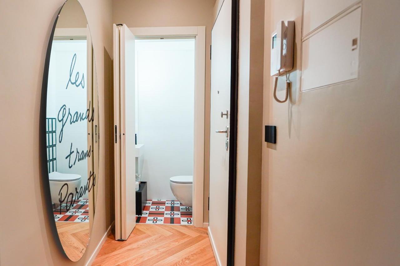 Meh Luxury Apartment City Centre Bari Eksteriør billede